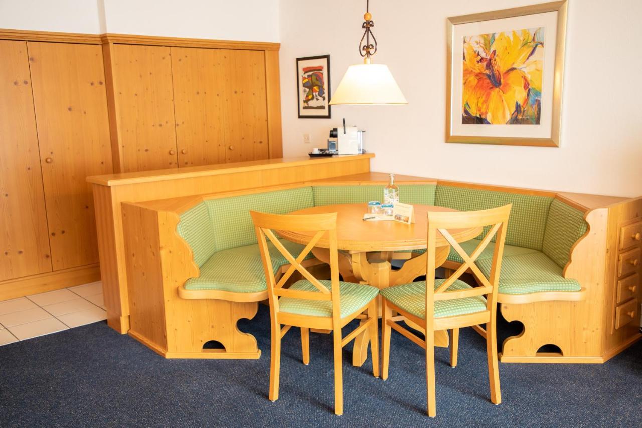 Alpenlodge Val Gronda Оберзаксен Екстериор снимка