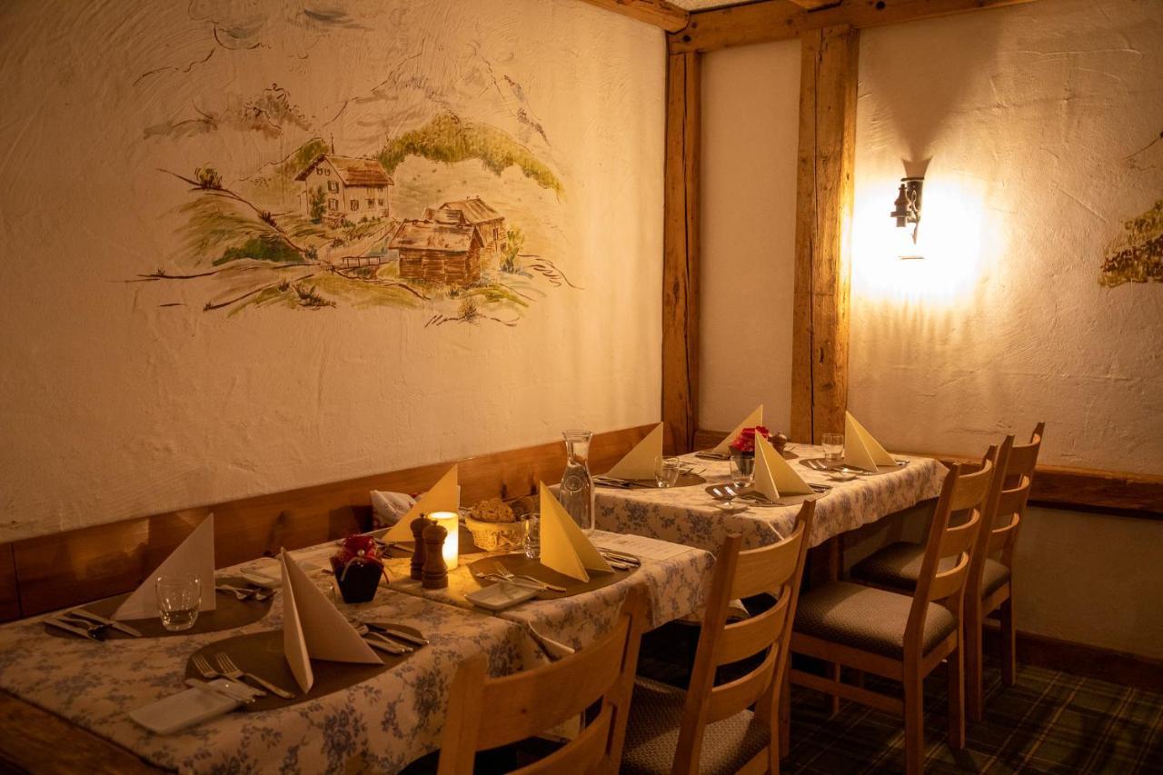 Alpenlodge Val Gronda Оберзаксен Екстериор снимка