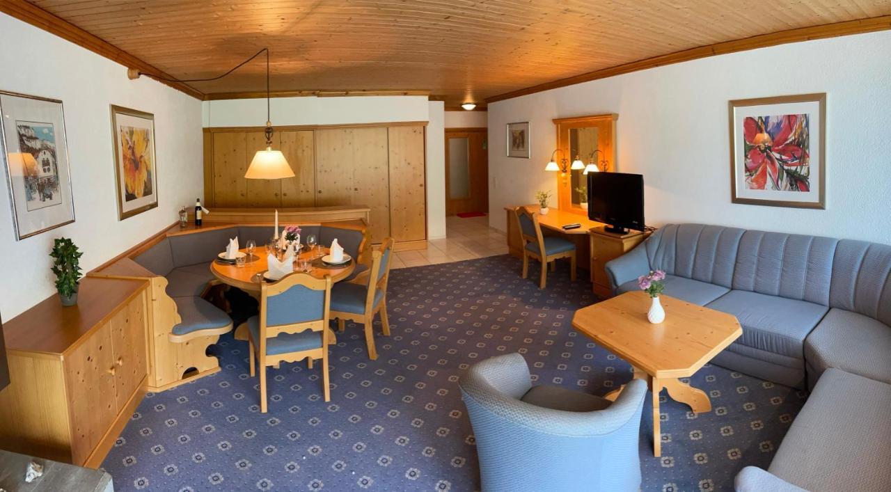Alpenlodge Val Gronda Оберзаксен Екстериор снимка